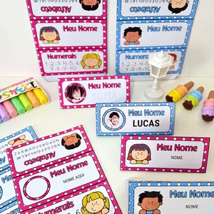 Imagem de capa para o Ebook Crachá de mesa editável 🌺