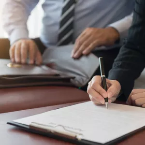 Imagem de capa para o Curso online Curso de Contrato de Prestação de Serviços