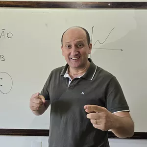 Imagem de capa para o Curso online FUNÇÕES MATEMÁTICAS NA PRÁTICA: CONCEITOS ESSENCIAIS, EXEMPLOS E EXERCÍCIOS. 