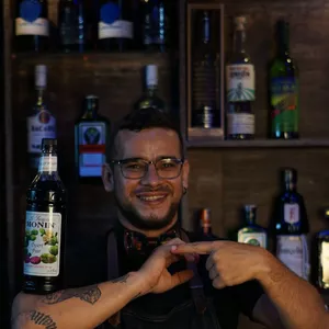 Imagen de portada para Curso online BARTENDER PROFESIONAL. COCKTAILS AND FLAIR 