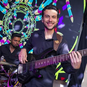 Imagem de capa para o Evento online AULAS DE CONTRABAIXO - 6 MESES - MOEDA ESTRANGEIRA