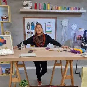 Imagem de capa para o Curso online Tapeçaria Agulha Mágica