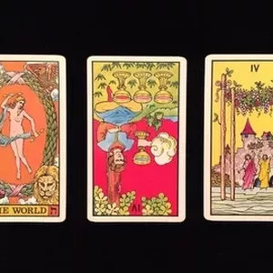 Imagen de portada para Curso online Videntes En CDMX: Descubre el Poder del Tarot 🌟