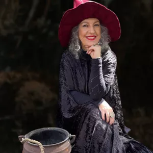 Imagem de capa para o Evento online Jornada com Hekate: 13 noites com a Rainha das Bruxas - Turma B - Hekate Bythios