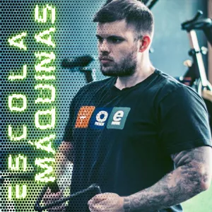 Imagem de capa para o Curso online Escola das Máquinas