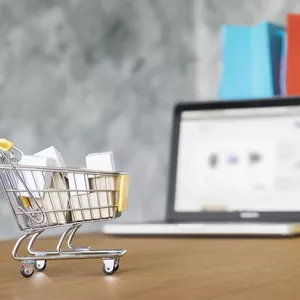 Imagen de portada para Curso online CURSO ECOMMERCE - COMERCIO ELECTRÓNICO