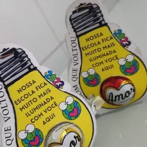 Imagem de capa para o Ebook Lembrancinha Volta às Aulas 💡