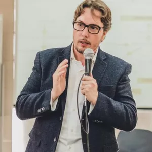 Imagem de capa para o Curso online Mentoria por Fabrício Borges