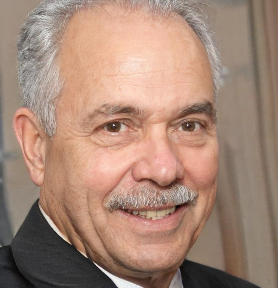 José R. – Perú