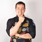 Gustavo Ono