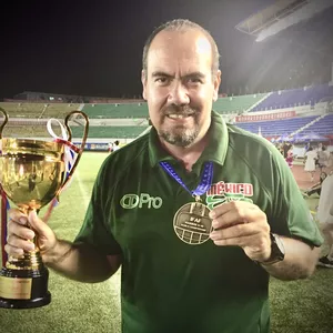 Imagen de portada para Curso online Matemáticas en la Ofensiva: Cómo Usarlas para Atacar Mejor a la Defensa en Fútbol Americano