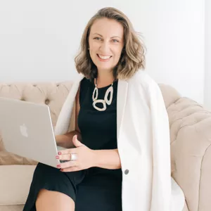 Imagem de capa para o Curso online Construindo Seu Estilo – Método de Consultoria de Imagem Pessoal