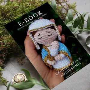 Imagem de capa para o Ebook E-book Mini Nossa Senhora dos Remédios em Amigurumi 