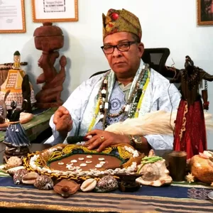 Imagem de capa para o Serviço online jogo de buzios Ikin - Opele Ifá