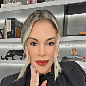 Imagem de capa para o Curso online Mentoria com Érica Oliveira