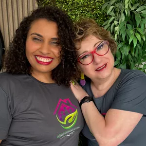 Imagem de capa para o Curso online CUIDADORES EM CASA