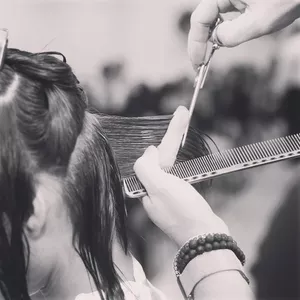 Imagem de capa para o Curso online Destravando seu corte!