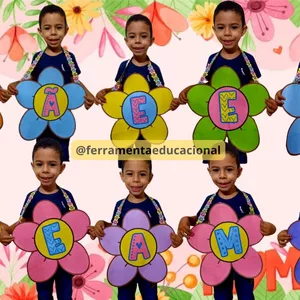 Imagem de capa para o Ebook 🌈 Kit com 10 aventais para apresentação dia das mães 😍