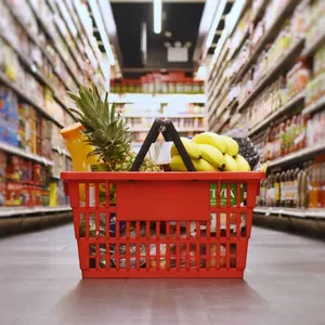 Imagem de capa para o Ebook Guia prático para economizar nas compras no supermercado.