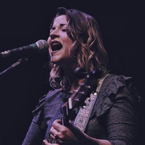 Imagem do curso MULTITRACK CLOSER / LAURA SOUGHELLIS