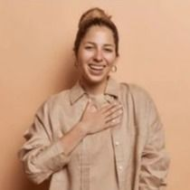 🔹Elena Vizcarra, Gestora Comercial.