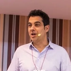 Imagen de portada para Curso online Ovación Garantizada - El Método paso a paso para eliminar el Miedo Escénico y convertirte en un Orador de Impacto en tan sólo 6 semanas