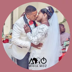 Imagem de capa para o Curso online Edição de videos de casamento