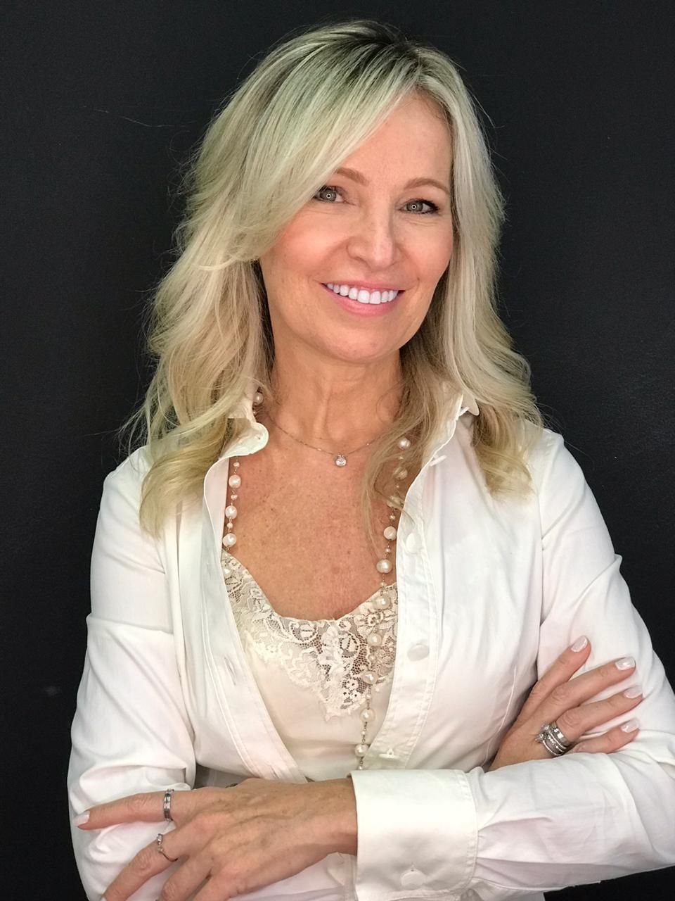 Imagem de Solte as Amarras - Mentoria com Luciana Panteleiciuc criado por Confidence Academy na hotmart