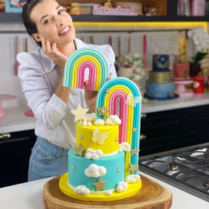 Imagem de capa para o Curso online Bolo Arco-íris