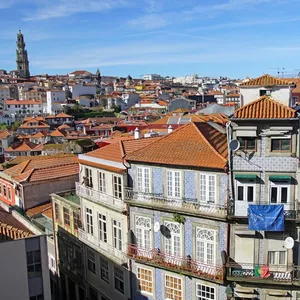 Imagem de capa para o Ebook Aperfeiçoe seu Português: Preparação Completa para Provas e Concursos