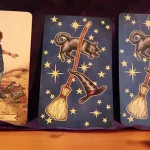 Imagen de portada para Curso online Descubre el Tarot De Eva Delattre 🔮