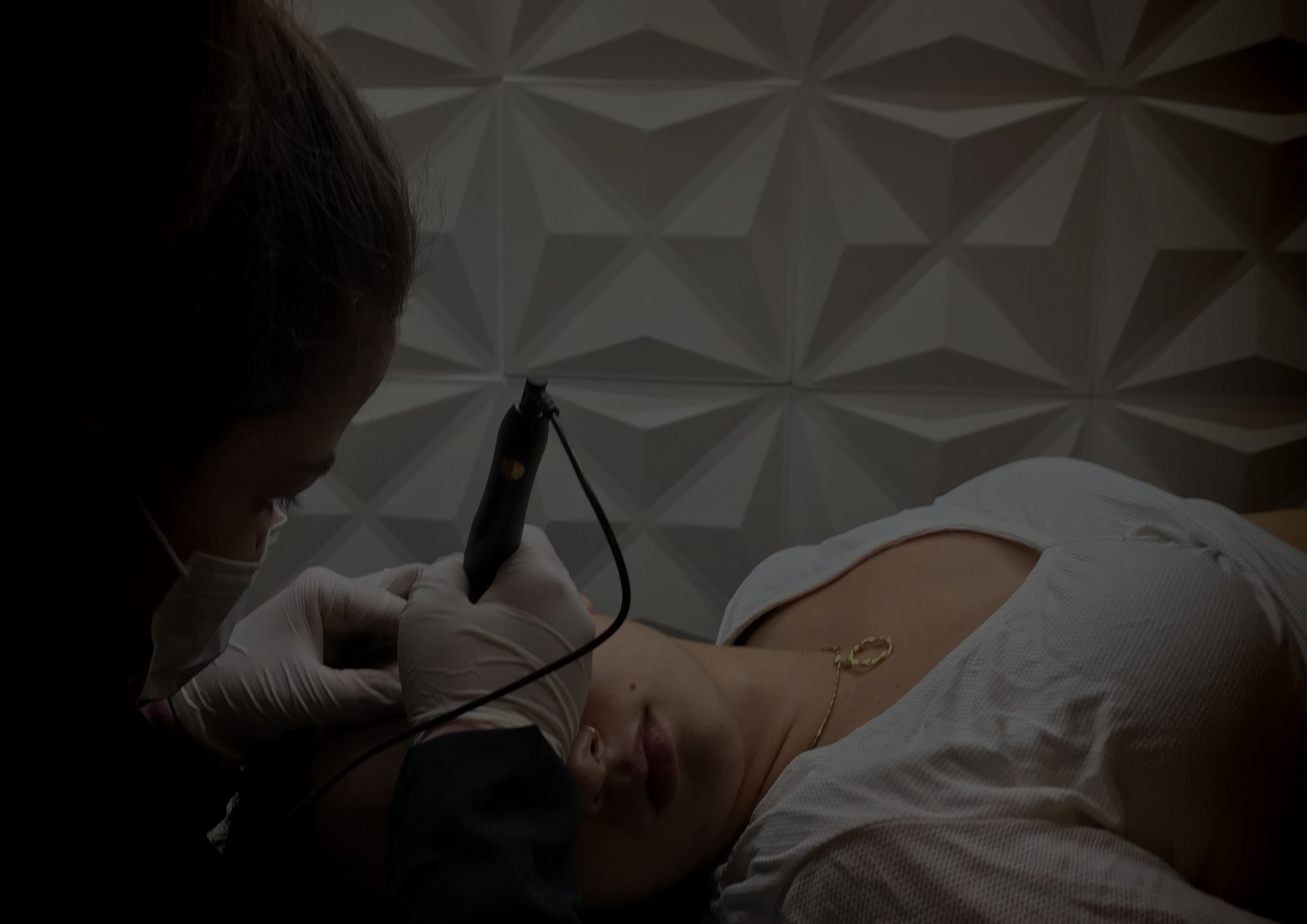 CURSO MICROPIGMENTAÇÃO LABIAL, SOBRANCELHA E EXTENSÃO DE CÍLIOS GRINGA — imagem 3