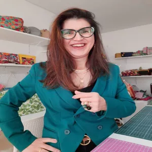 Imagem de capa para o Curso online COSTURA CRIATIVA COMEÇANDO PELO BÁSICO