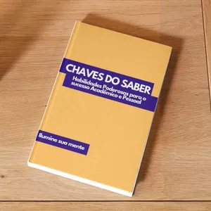Imagem de capa para o Ebook Chaves do Saber: Sucesso Acadêmico e Profissional.