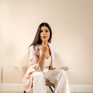 Imagem de capa para o Curso online Passo a passo para abrir o seu Espaço de Beleza do Zero 