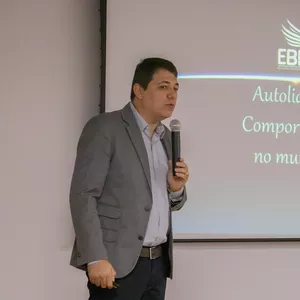 Imagem de capa para o Curso online REUNIÕES EMPRESARIAIS ZION NETWORKING