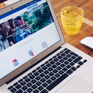 Imagem de capa para o Curso online Estratégias Eficientes de Marketing Digital para Otimizar seu Tempo