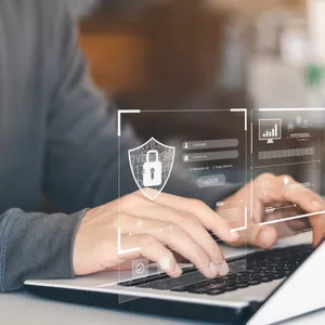 Imagem de capa para o Curso online Segurança em redes Microsoft