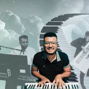 Imagem de capa para o Curso online Teclado do Zero Aos Louvores