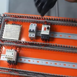 Imagem de capa para o Curso online Imersão Montagem de Painel