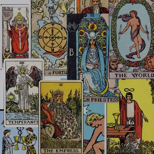 Imagen de portada para Curso online Curso de Tarot Consciente