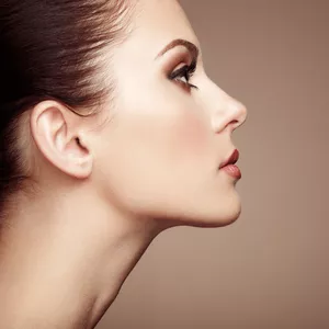 Image de couverture pour le Cours en ligne Lifting Coréen : Fils de soie de collagène 