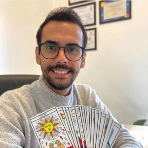 Imagem de capa para o Curso online ASTROJOAO - 5 PERGUNTAS OBJETIVAS